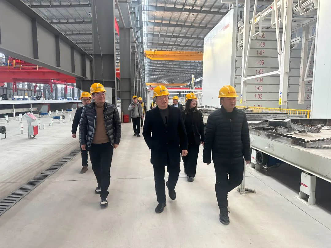 民建金华市委会赴东阳开展“大走访大调研大服务大解题”活动