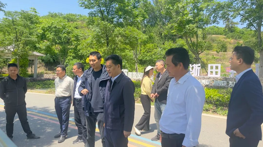 市委常委、统战部部长王志强一行赴源东调研