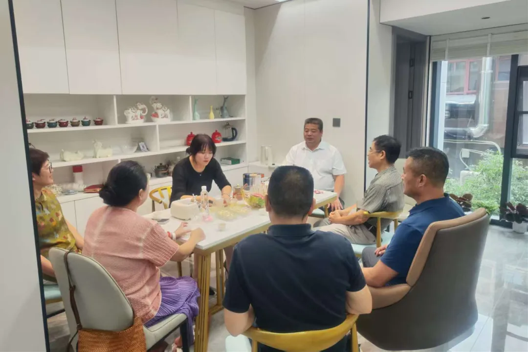 民建婺城区基层委二支部开展“传承优良传统”主题活动