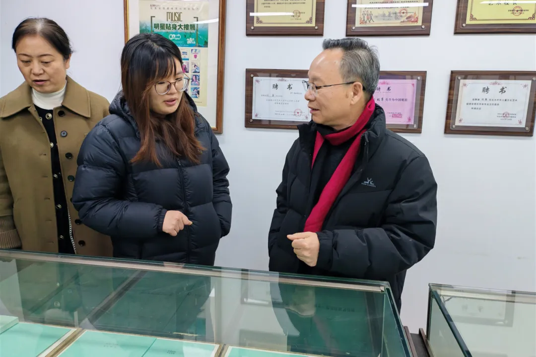 省政协副主席、民建省委会主委陈小平来金开展课题调研和企业走访